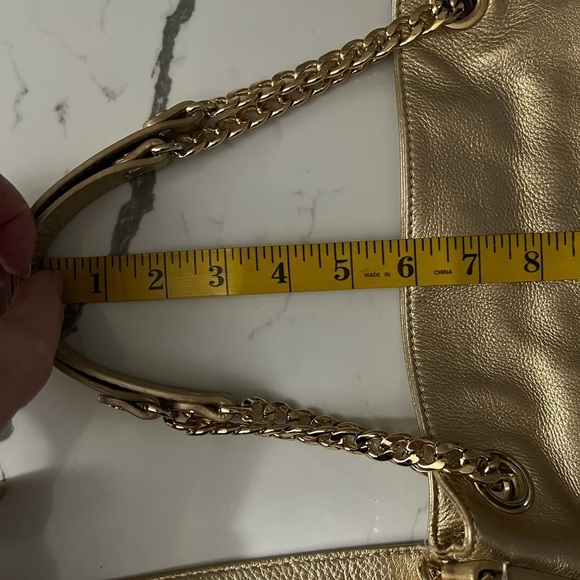 Michael Kors Gold Metallic Leather Shoulder Crossbody Bag Gold Chainlink Straps - Picture 8 of 14